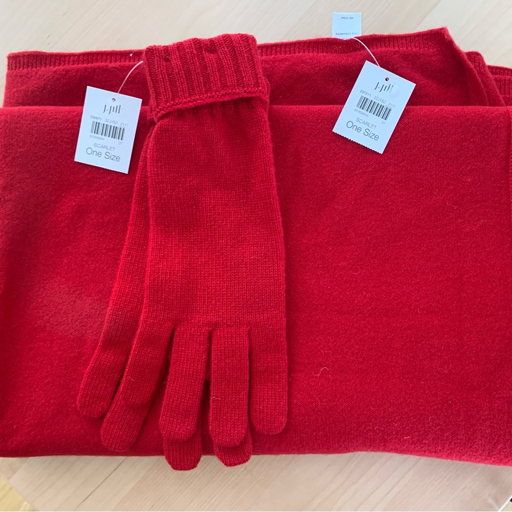 New With Tags! 100% cashmere J.Jill glove and scarf set. Never worn!